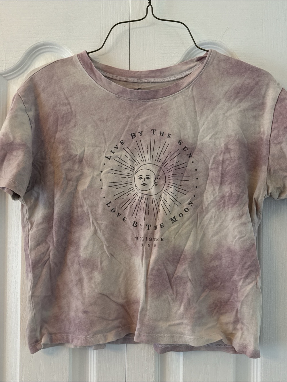Hollister Lavender Tie-Dye Sun & Moon Graphic Tee
